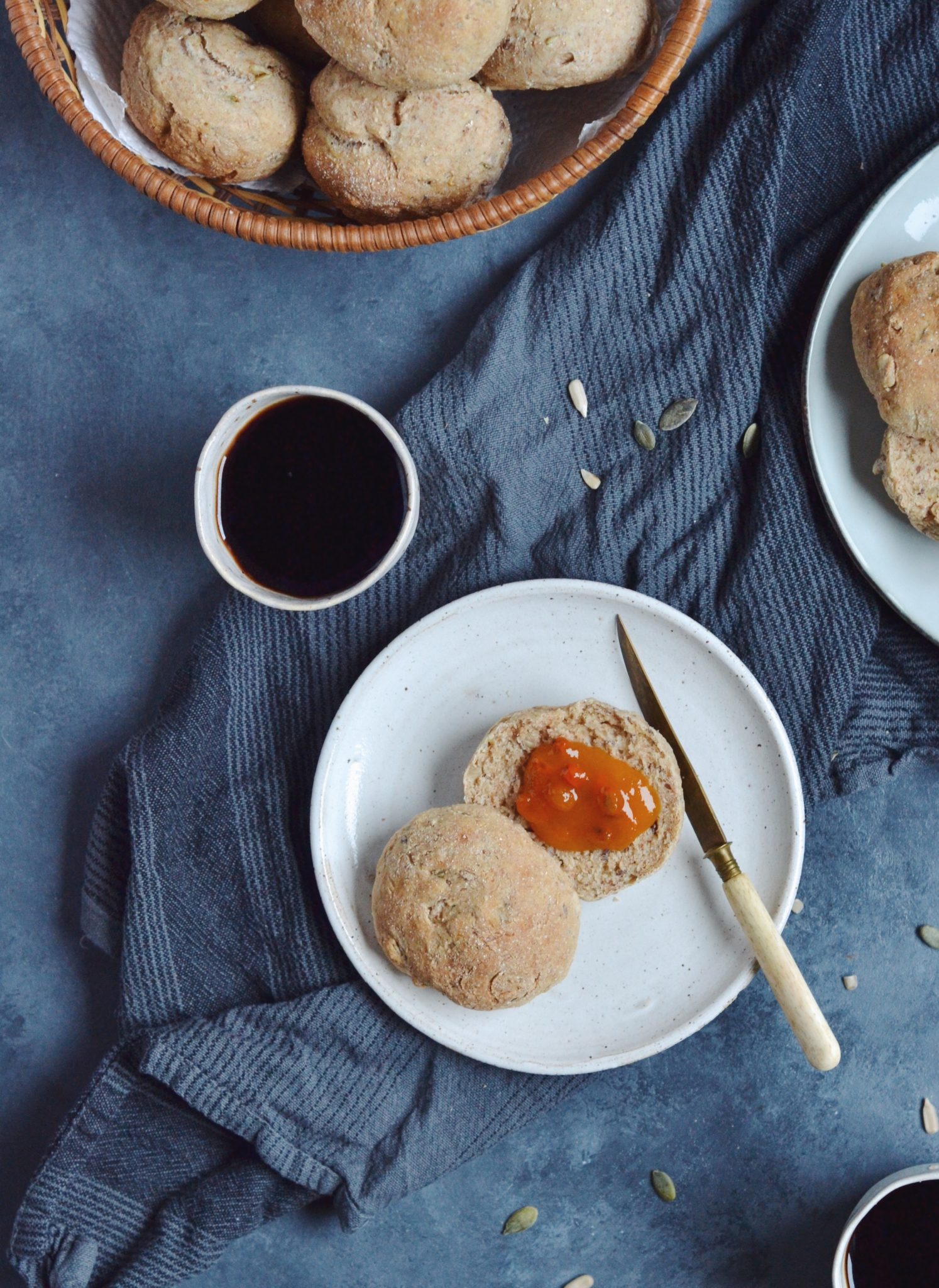 sunde morgenboller med kerner Hurtige og sunde morgenboller med kerner 2