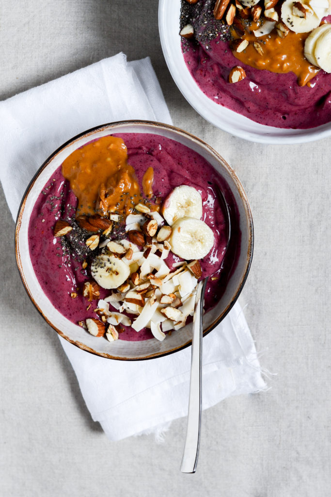 acai-bowl-opskrift-sund-morgenmad