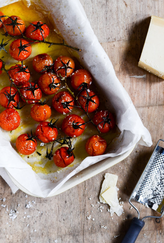 bagte-tomater-med-parmesan-cherrytomater
