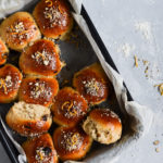 juleboller-appelsin -chokolade-kanel-kardemomme-julebag-dansukker-opskrift