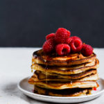 mascarpone-pandekager-med-baer-citron-opskrift