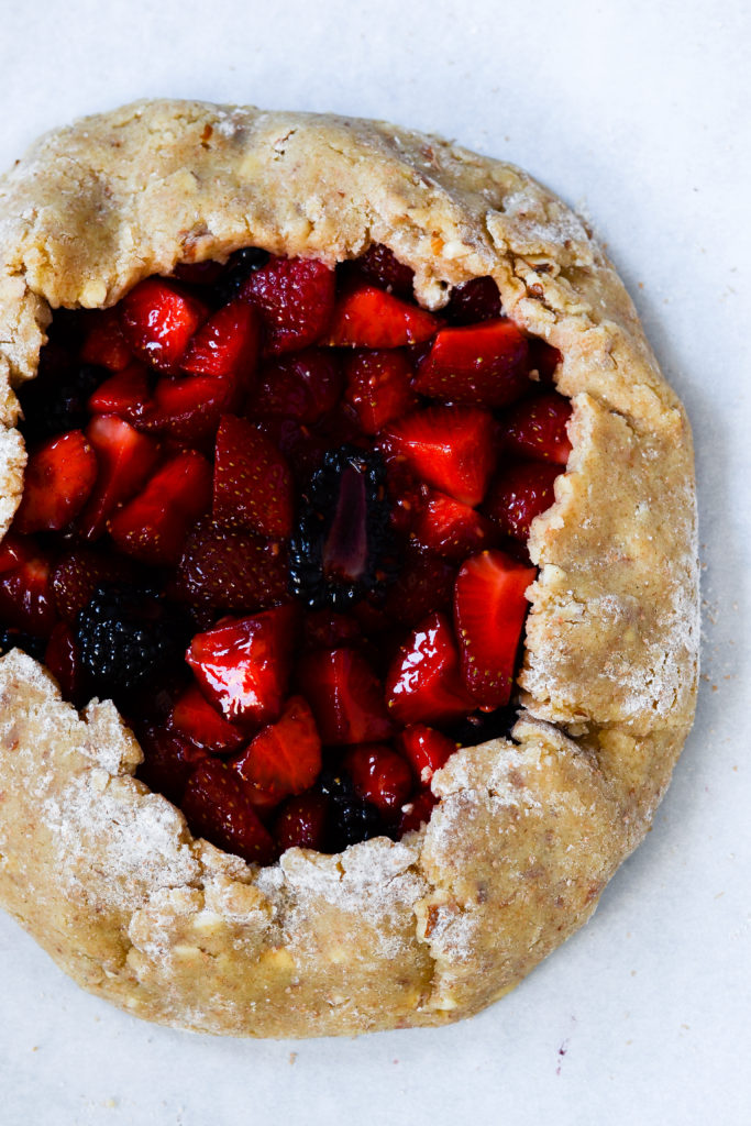 sød galette med sommerbær opskrift kage